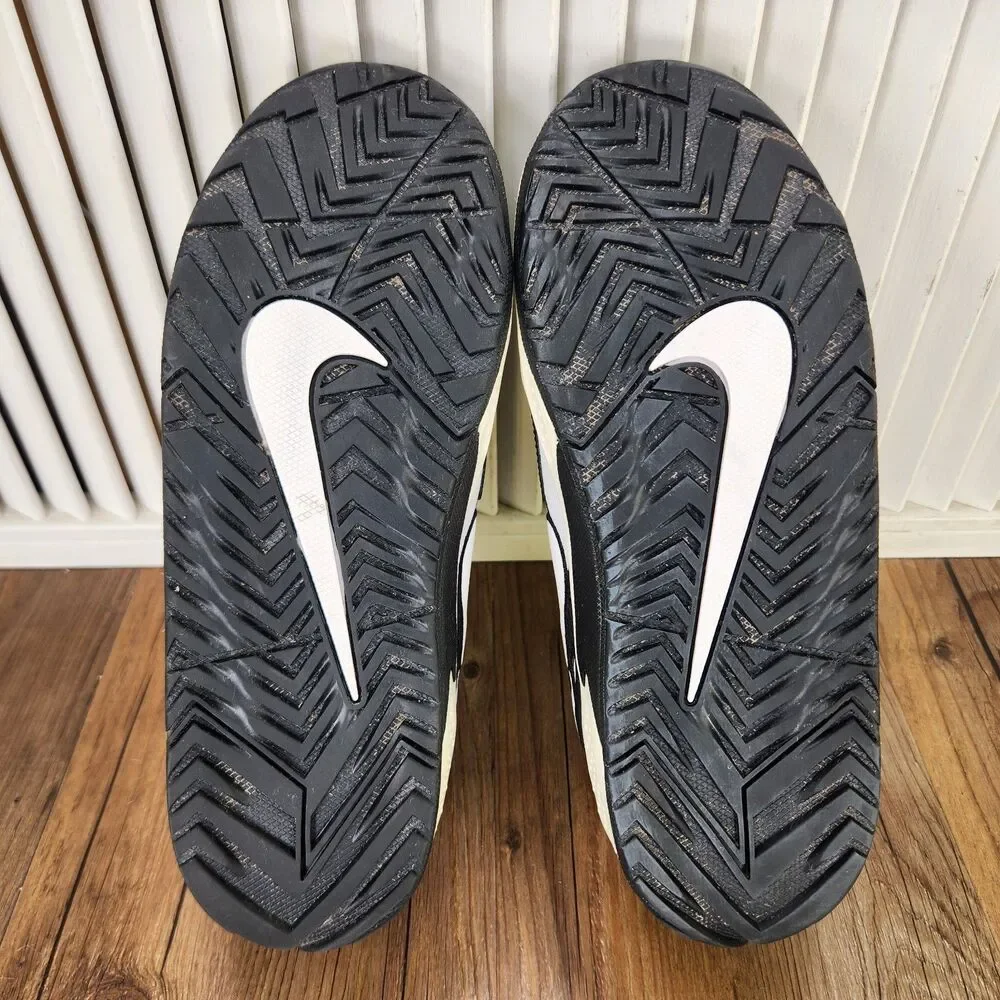 Nike Jam Sneakers Womens Size 10.5 Black White Breaking Dance Shoes FN0314-004